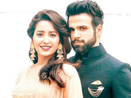 रित्विक धनजानी संग ब्रेकअप पर आशा नेगी ने बयां किया दर्द, 6 साल का साथ, क्या टूट गया रिश्ता !