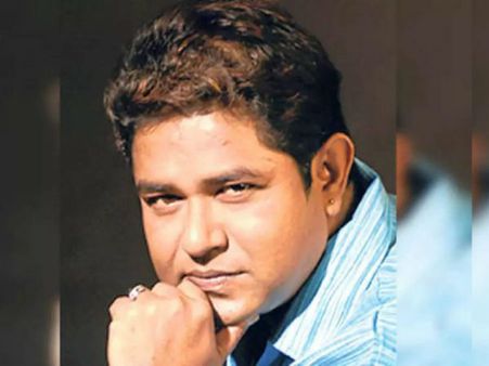 पैसों की भारी तंगी, बिना इलाज के अस्पताल से घर लौटे एक्टर आशीष रॉय- कहा, सलमान खान से नहीं मिली मदद