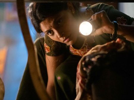 Choked रिव्यू: अनुराग कश्यप का नोटबंदी की विफलता पर हमला, लेकिन चूक गए