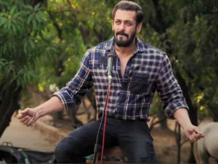सलमान खान के फार्महाउस पर होगा Bigg Boss 14, इन स्टार्स के नाम लीक, धमाकेदार एंट्री, DETAILS