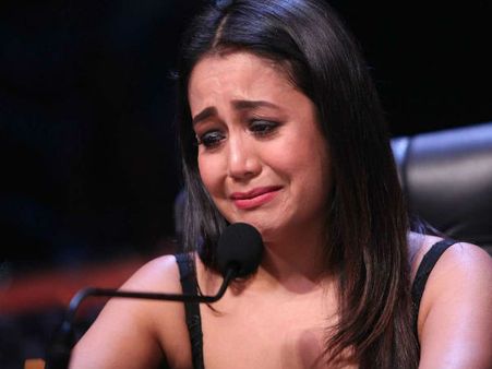 नेहा कक्कड़ की दर्दनाक कहानी: मां-बाप नहीं करना चाहते थे पैदा, पैसों की दिक्कत,रातों जाग तय किया सफर