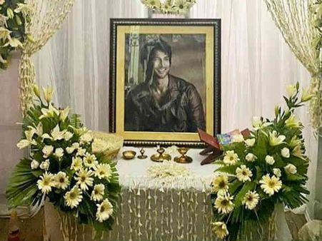 सुशांत सिंह राजपूत की Dead Body, कुत्ते फज की मौत, 10 दिन क्या क्या होता रहा गूगल पर सर्च!