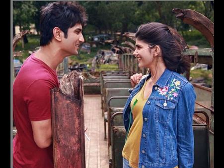 सुशांत-संजना की तस्वीरें: