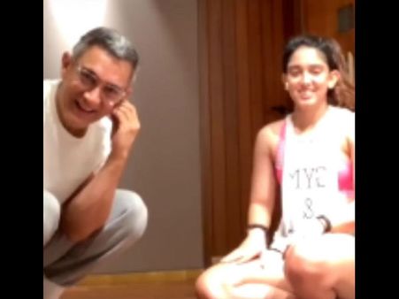 इरा खान के लाइव वर्काउट के दौरान आमिर खान ने मारी एंट्री- चौंक गए ट्रेनर- Video वायरल