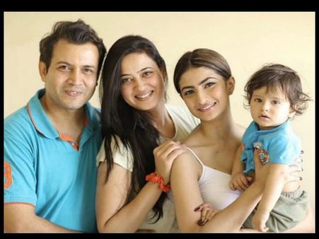 श्वेता तिवारी के पति पर अभद्र बातें करने का आरोप, 