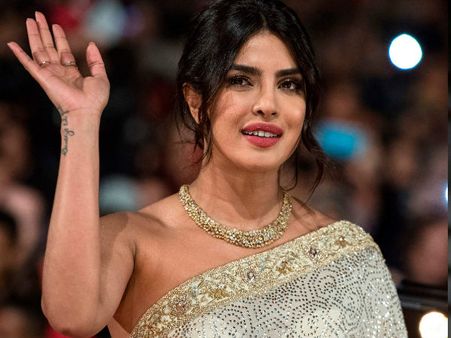 प्रियंका चोपड़ा का ट्वीट वायरल, 