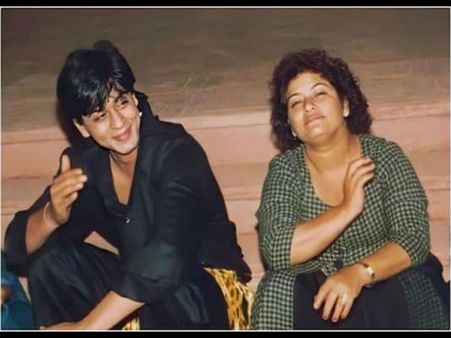 सरोज खान के निधन से टूटे शाहरुख खान, कहा- 