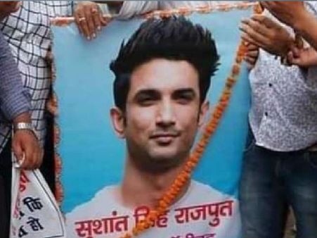 सुशांत सिंह राजपूत केस में CBI जांच की मांग तेज, बिहार में लोगों ने निकाला मार्च, प्रदर्शन जारी