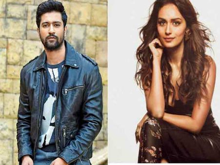 विकी कौशल के साथ बन गई मानुषी छिल्लर की जोड़ी? YRF की कॉमेडी फिल्म में धमाका!