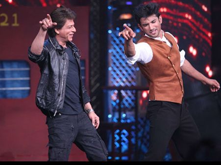 आईफा 2013 के दौरान शाहरुख खान के व्यवहार से दुखी थे सुशांत सिंह- जिम ट्रेनर ने किया खुलासा