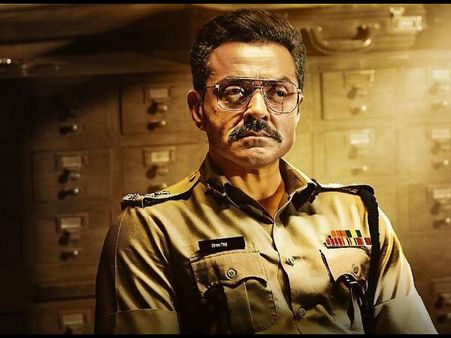 क्लास ऑफ 83 का ट्रेलर': 5 नए कलाकारों को लॉन्च करने के लिए शाहरुख खान की सरहाना