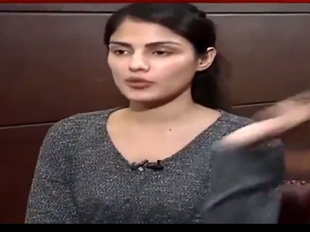 सुशांत सिंह राजपूत केस- हार्ड डिस्क नष्ट करने और महेश भट्ट से अपनी बातचीत पर बोलीं रिया चक्रवर्ती