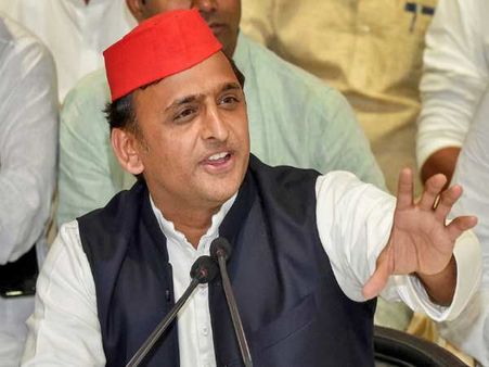 'यूपी फिल्म सिटी सपा का प्रोजेक्ट'- अखिलेश यादव ने योगी आदित्यनाथ पर कसा तंज
