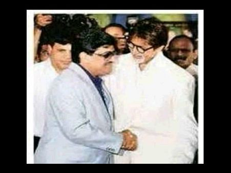 डॉन दाऊद इब्राहिम के साथ अमिताभ बच्चन की तस्वीर देख भड़के यूजर्स, अभिषेक बच्चन ने बताया सच !