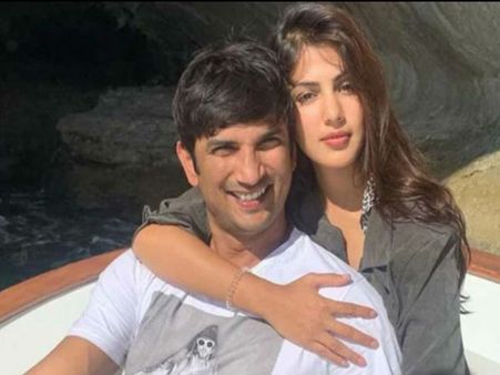 इस बड़े एक्टर ने दिया सुशांत मामले पर रिएक्शन, 'रिया की गिरफ्तारी से कई लोग खुश हैं'