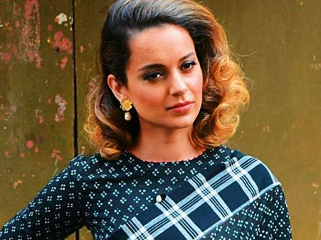 ऑफिस टूटने के बाद भी नहीं थम रही कंगना की मुसीबतें, उद्धव ठाकरे के खिलाफ बोलकर फंसी- शिकायत दर्ज