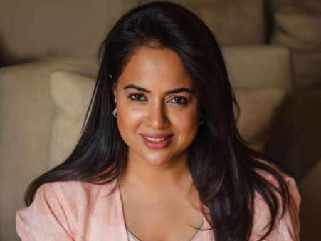 'किसिंग सीन से मैंने इंकार किया तो डाइरेक्टर ने कहा कि, आपको रिप्लेस भी किया जा सकता है'