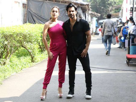 सारा अली खान और वरुण धवन ने शुरु किया 'कुली नंबर वन' का प्रमोशन, देखें तस्वीरें