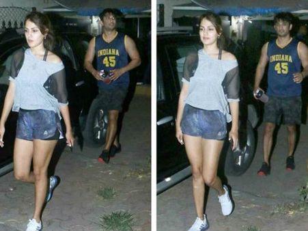 सुशांत सिंह राजपूत की मौत से 1 दिन पहले 13 जून को मिली थीं रिया चक्रवर्ती, चश्मदीद का खुलासा- VIDEO!