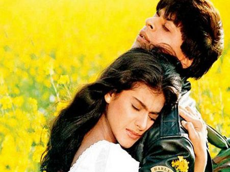 DDLJ के 25 साल: अबतक की सबसे लंबी चलने वाली फिल्म, शाहरुख खान ने काजोल को लेकर अब कही ये बात