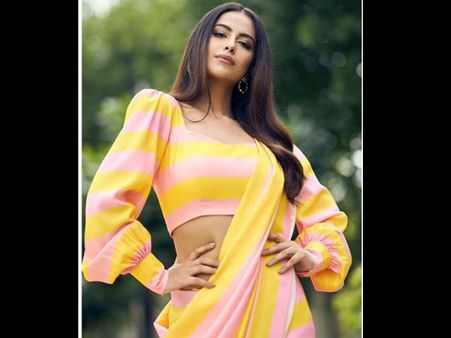 'बालिका वधू' फेम अविका गौर का सेक्सी ट्रांसफॅार्मेशन, लिखा- खुद का थुलथुला पेट देख रो पड़ी थी