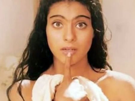 DDLJ में काजोल ने टॉवल डांस करने से किया था मना- PICS के साथ जानें और भी दिलचस्प बातें