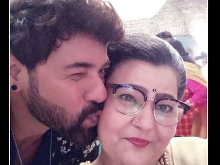 कुमकुम भाग्य की इंदु दादी उर्फ जरीना रोशन खान का अचानक निधन, श्रुति और शब्बीर ने शेयर की यादें