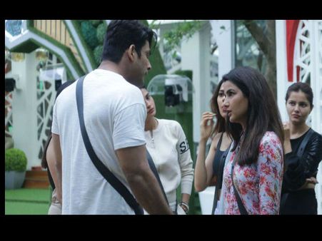 Bigg Boss 14 Promo Video: निक्की तंबोली ने लिया मसाज, टास्क में एजाज से भिड़ी जैस्मीन भसीन