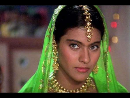 DDLJ के 25 साल पूरे होने पर डिजाइनर मनीष मल्होत्रा बोले, काजोल के लहंगे-सूट बन गए थे ट्रेंड