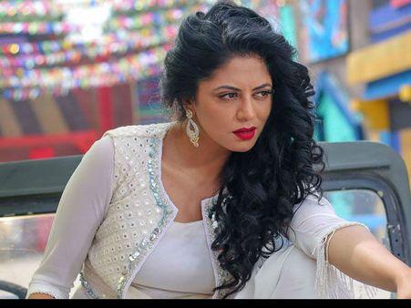 Exclusive: काम की वजह से कुछ लोगों ने सुसाइड किया, मैं बिग बॅास कैसे छोड़ सकती थी- कविता कौशिक