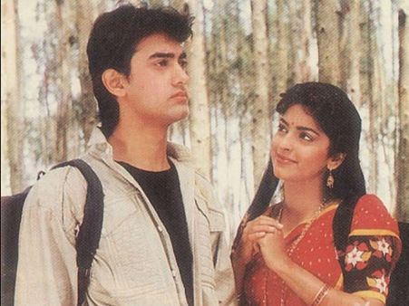 आमिर खान के भद्दे मजाक से भड़क गई थीं जूही चावला, फिर कभी साथ में नहीं किया काम