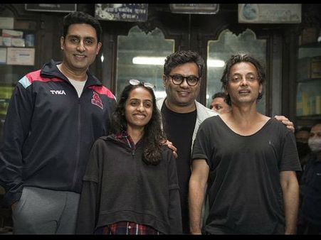 पूरी हुई अभिषेक बच्चन की फिल्म बॉब बिस्वास की शूटिंग, फैंस को रिलीज का इंतजार