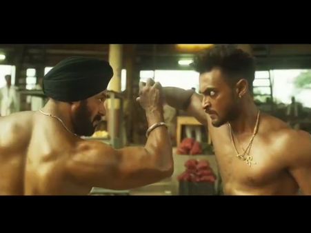अंतिम- द फाइनल ट्रूथ: आयुष शर्मा ने सलमान खान और महेश मांजरेकर को कहा, थैंक यू