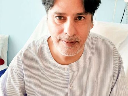 आशिकी फेम राहुल रॉय ने अस्पताल से शेयर की फोटो, ऐसी है हालत-जानिए हेल्थ अपडेट