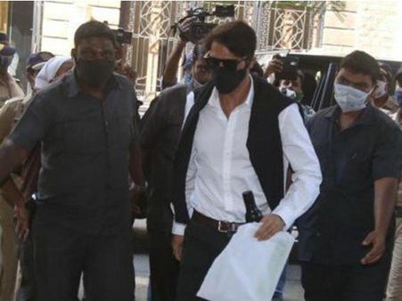 ड्रग केस में NCB ने की पूछताछ- अर्जुन रामपाल के बयानों में अंतर, बढ़ा गिरफ्तारी का खतरा!