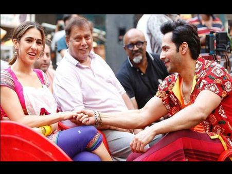 जुड़वा 2 की सफलता के बाद, डेविड धवन अगली रिलीज़ 'कुली नंबर 1' के लिए हैं तैयार