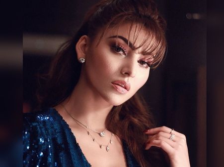 कृष 4 में ऋतिक रोशन के अपोजिट नजर आएंगी उर्वशी रौतेला? सामने आई ये खबर!