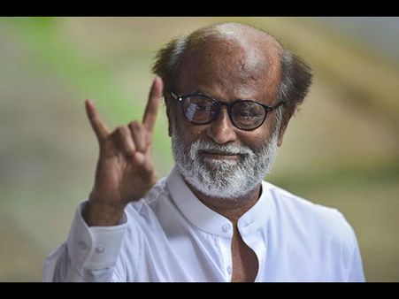 राजनीति में कदम नहीं रखेंगे रजनीकांत, फैंस से मांगी माफी- 'तबीयत खराब होना भगवान की चेतावनी'