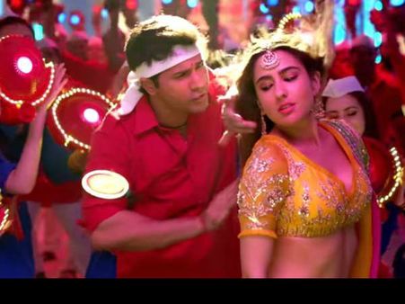 कुली नंबर 1 के सांग 'तेरी भाभी' में छा गई वरुण धवन- सारा अली खान की केमिस्ट्री, धमाकेदार डांस नंबर