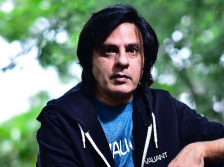 ब्रेन स्ट्रोक के पहले राहुल रॉय अजीब हरकत कर रहे थे, दाईं तरफ का एरिया प्रभावित, बुरी खबर !