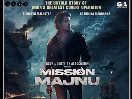 'थैंक गॉड' के बाद, सिद्धार्थ मल्होत्रा की 'मिशन मजनू' की शूटिंग भी शुरु, शेयर की पहली झलक