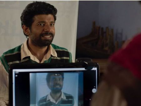 'आधार' का ट्रेलर रिलीज, झारखंड गांव के पहले आधार कार्ड होल्डर की कहानी- सोचने पर कर देगी मजबूर