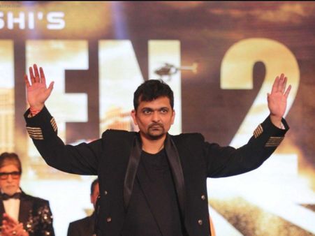 आंखें प्रोड्यूसर गौरांग दोषी एक हफ्ते से दुबई जेल में बंद, नहीं लौटा रहे हैं पैसे