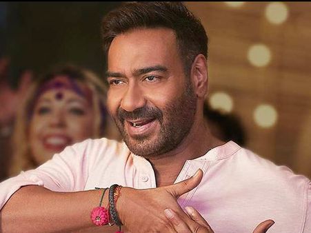 अजय देवगन Box Office के सुपरहिट कॅामेडी बादशाह, 500 करोड़ की कमाई के साथ, देखिए पूरी List