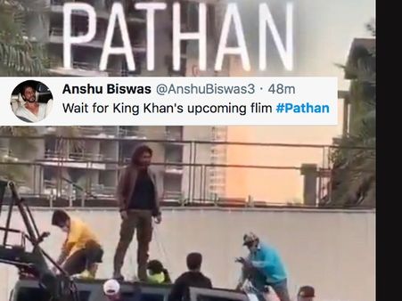 LEAK हुआ शाहरूख खान का पठान सीन, चलती गाड़ी पर करते दिखे धमाकेदार एक्शन