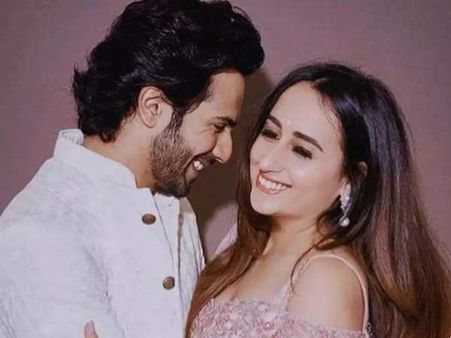 VarunNatashaWedding: वरुण धवन और नताशा दलाल की क्यूट सी लव स्टोरी- स्कूल रोमांस से शादी तक