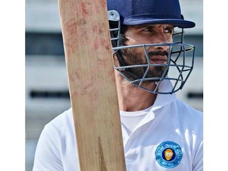 'जर्सी' की रिलीज डेट फाइनल, दिवाली में बॉक्स ऑफिस पर होगा शाहिद कपूर VS अक्षय कुमार