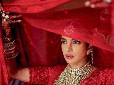 जब प्रियंका चोपड़ा को निर्देशक ने रातोंरात फिल्म से किया आउट- ऐश्वर्या राय से किया था रिप्लेस