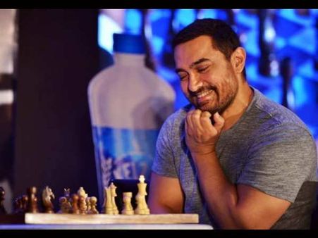 'विश्वनाथन आनंद बायोपिक के लिए परफेक्ट हैं आमिर खान', प्रोड्यूसर ने कहा- 2022 में शुरु होगी फिल्म!