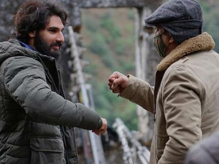 अहान शेट्टी और तारा सुतारिया की फिल्म तड़प की शूटिंग हुई पूरी, फोटो आई सामने